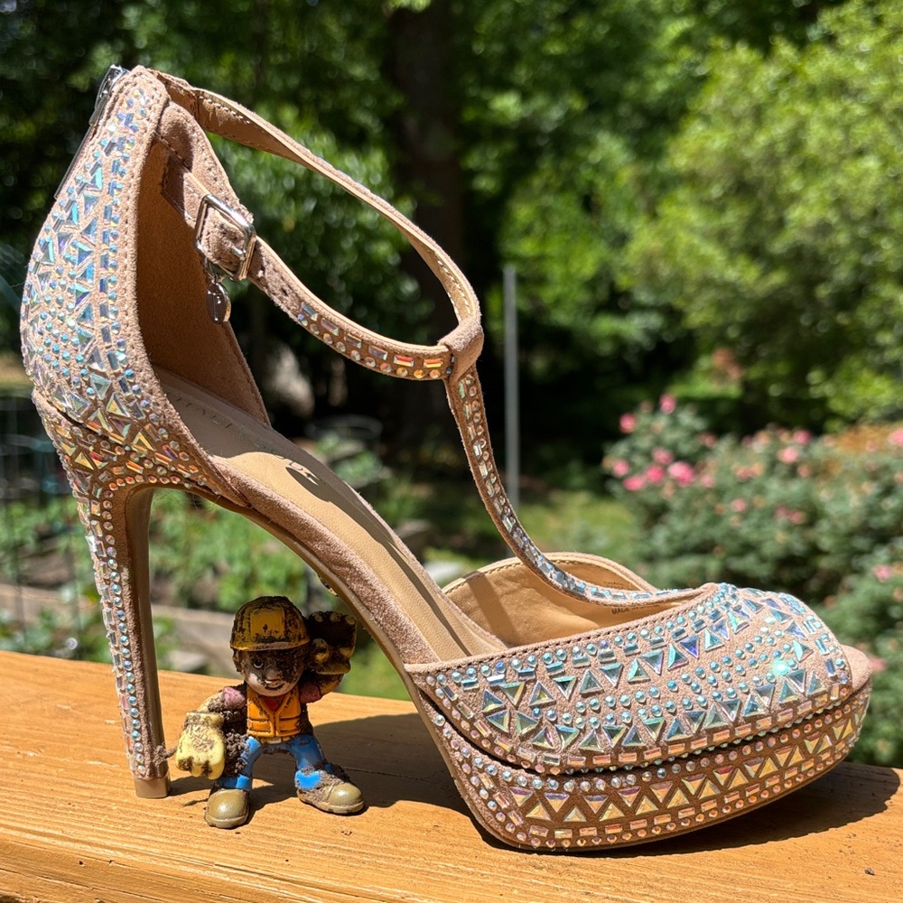 Thalia Sodi Beige Rhinestone T-Strap Peep-Toe Heels - Picture 8 of 8